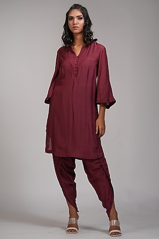 Maroon Mul Cotton Kurta Set by Shruti S