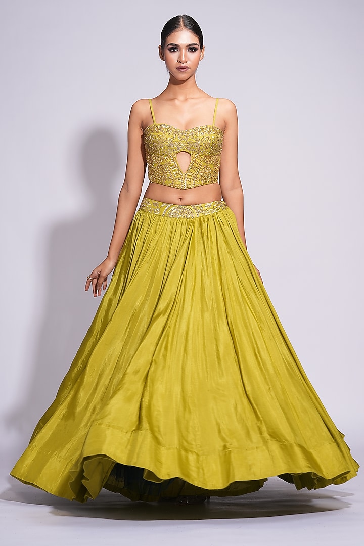 Sheen Green Silk Sequins Embroidered Jacket Wedding Lehenga Set by Shruti S  at Pernia's Pop Up Shop 2026