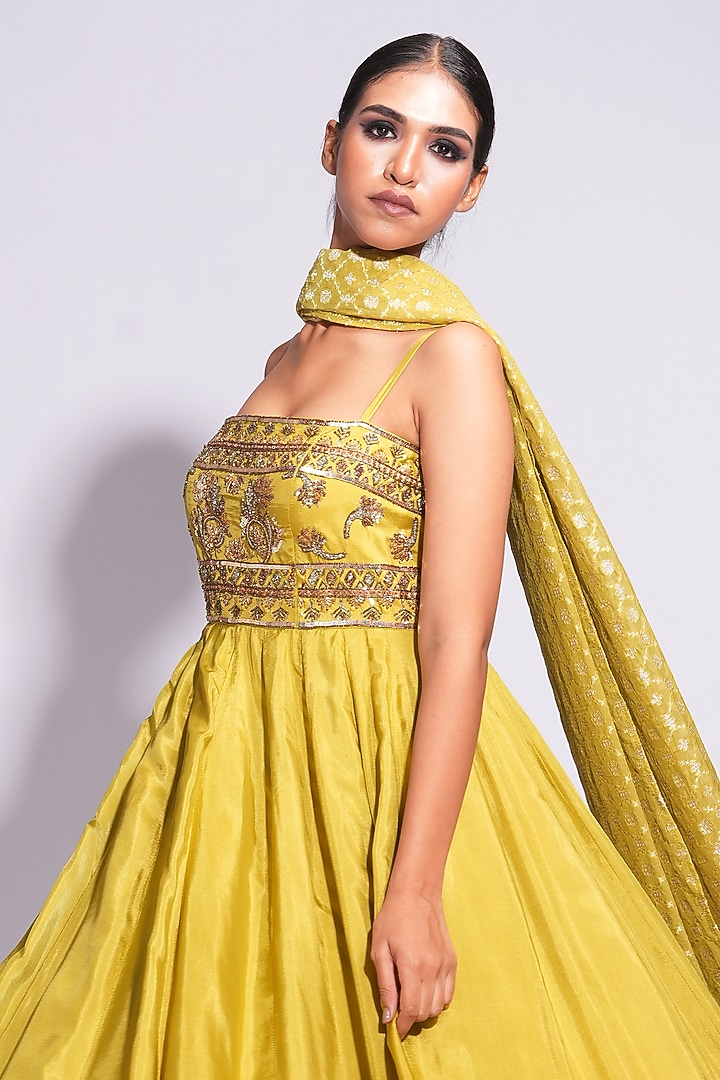 Sheen Green Silk Sequins & Cutdana Wedding Anarkali Set by Shruti S at Pernia's Pop Up Shop