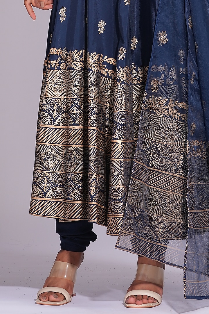 Blue Silk Pearl Embellished Wedding Anarkali Set by Shruti S at Pernia's Pop Up Shop
