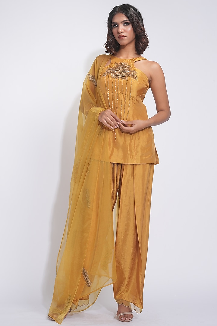 Mustard Natural Silk Zardosi Embroidered Kurta Set by Shruti S at Pernia's Pop Up Shop