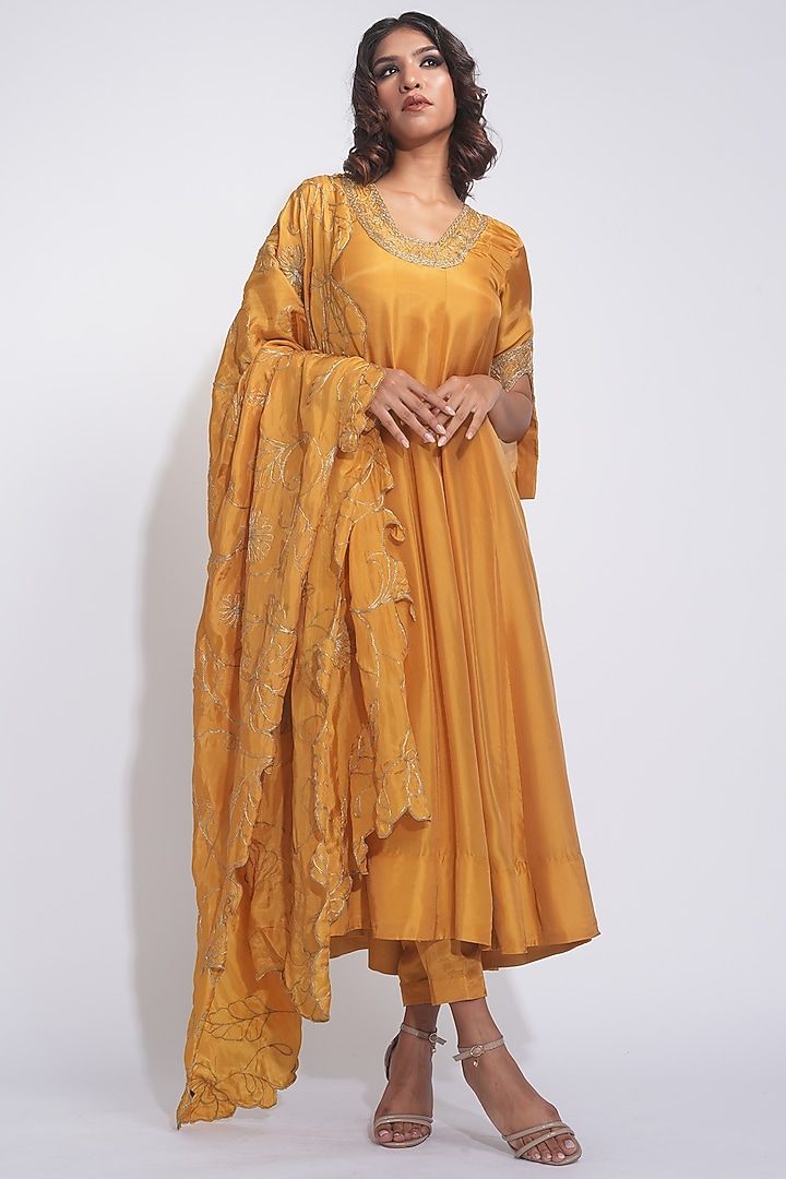 Mustard Silk Embroidered Kalidaar Wedding Anarkali Set by Shruti S at Pernia's Pop Up Shop