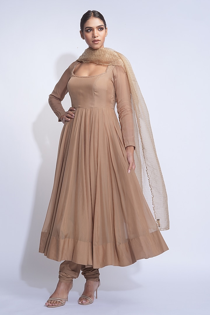 Golden Soft Organza Zari Embroidered Wedding Anarkali Set by Shruti S at Pernia's Pop Up Shop