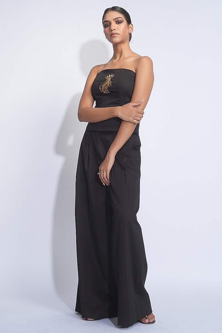 Black Poplin Sequins Embroidered Co-Ord Set by Shruti S at Pernia's Pop Up Shop