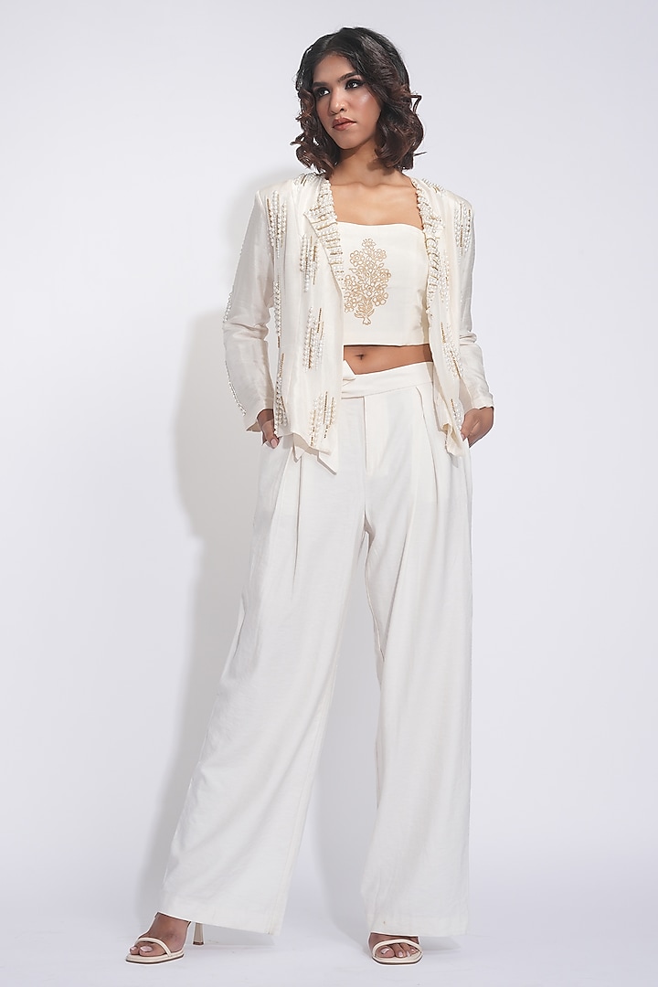 Off-White Raw Silk Hand Block Printed Jacket Set by Shruti S at Pernia's Pop Up Shop