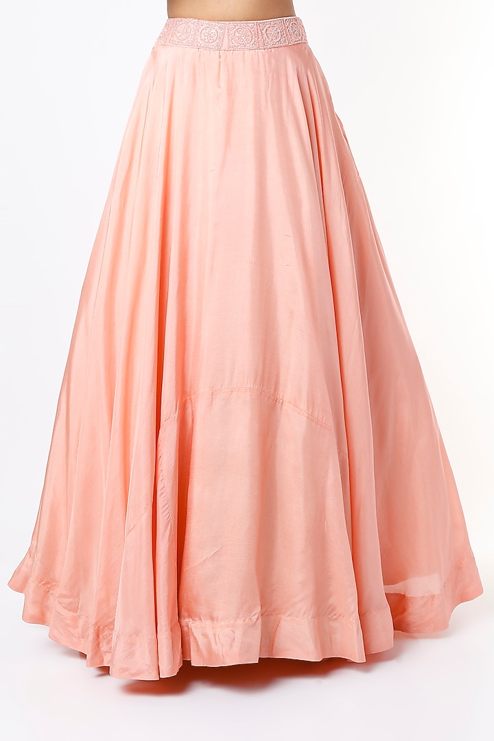 Peach Embroidered Wedding Lehenga Set by Shruti S at Pernia's Pop Up Shop
