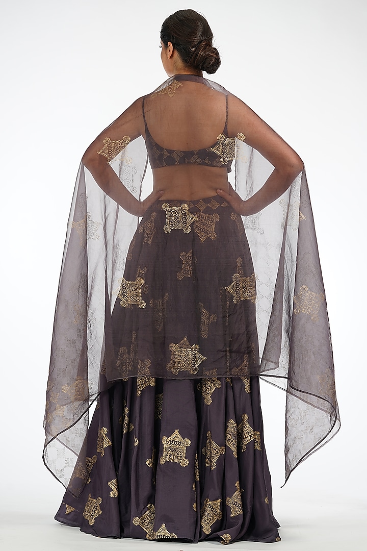 Smoked Purple Hand Painted Wedding Lehenga Set by Shruti S at Pernia's Pop Up Shop