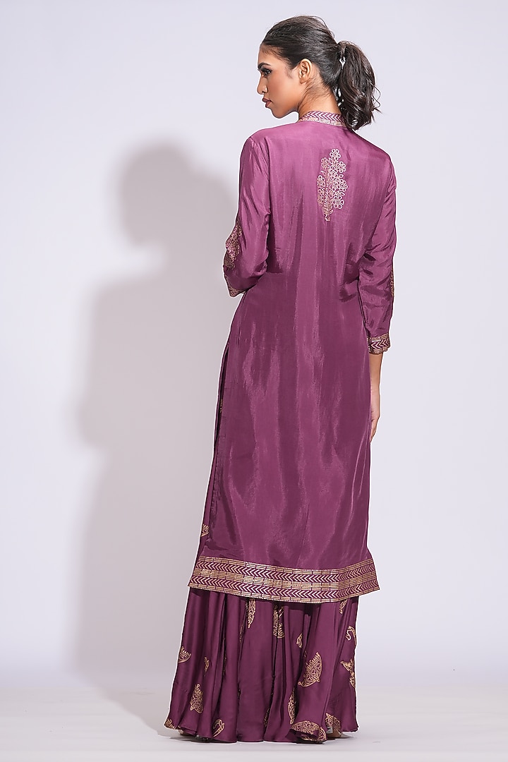 Wine Silk Gold Hand Block Printed Kurta Set by Shruti S at Pernia's Pop Up Shop