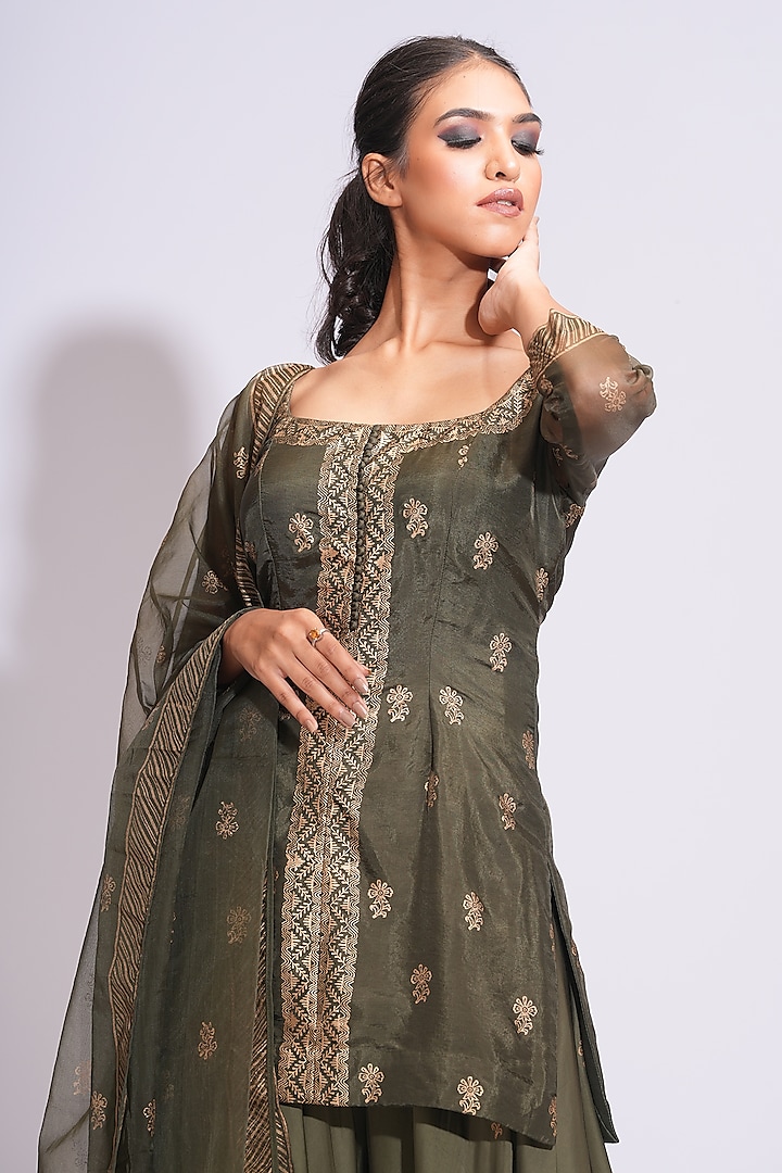 Olive Green Silk Gold Hand Block Printed Kurta Set by Shruti S at Pernia's Pop Up Shop