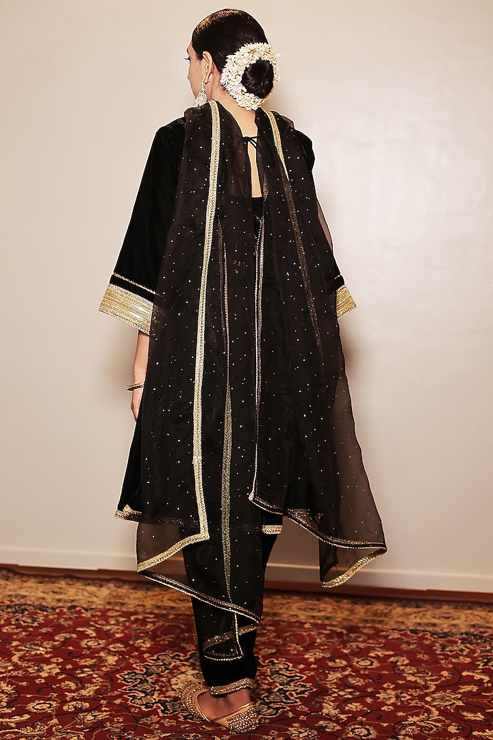 Black Velvet Anarkali Set by Shrutkirti at Pernia's Pop Up Shop