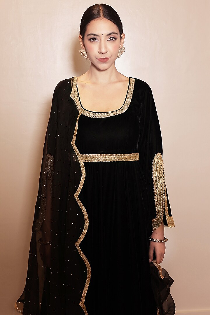 Black Velvet Anarkali Set by Shrutkirti at Pernia's Pop Up Shop