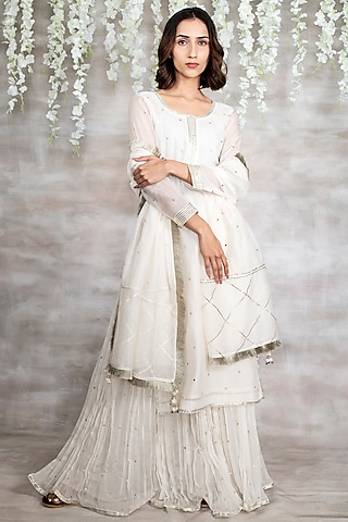 White Pure Chanderi Skirt Set by Shrutkirti