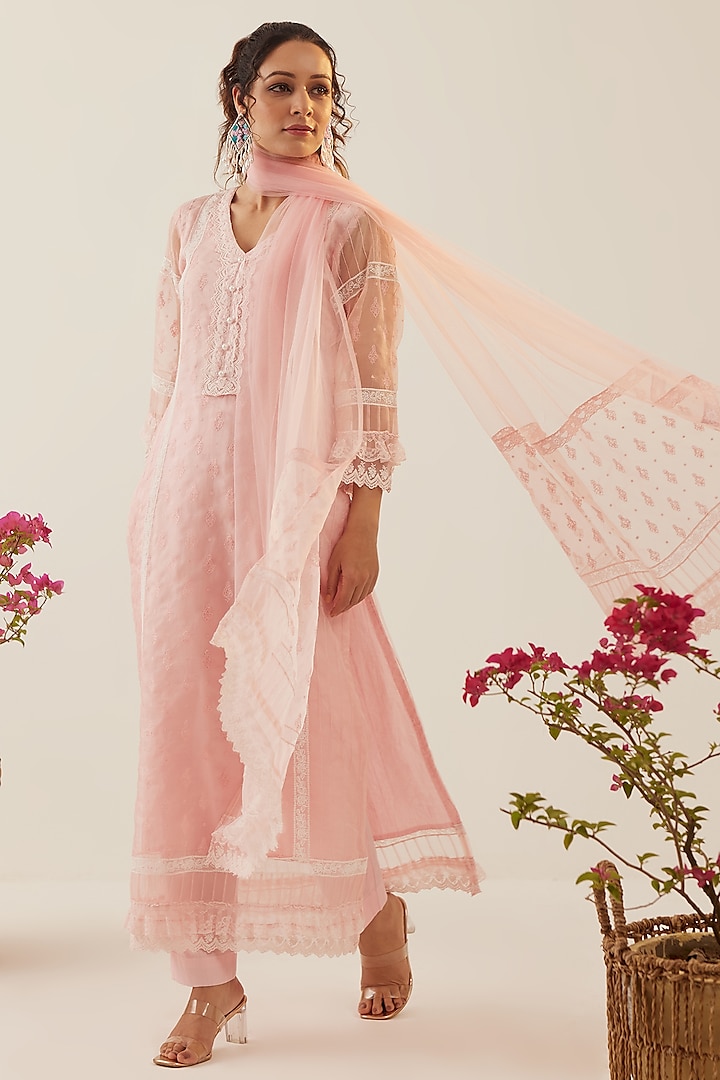 Pink Organza Silk Embroidered Kurta Set by Shrutkirti at Pernia's Pop Up Shop