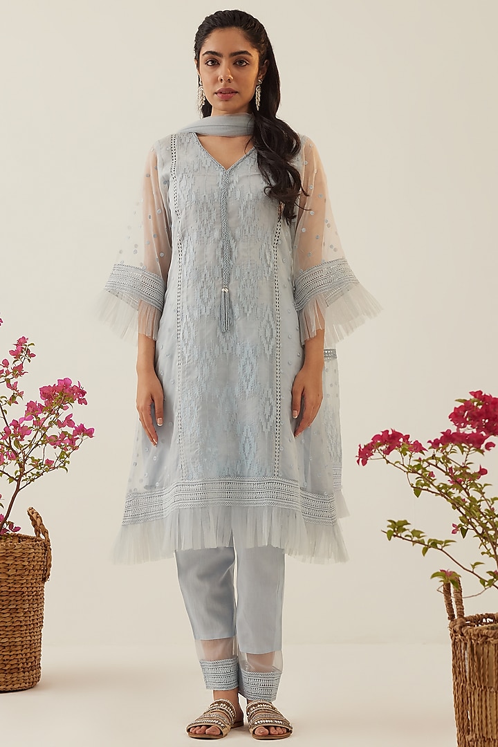 Blue Organza Silk Embroidered Kurta Set by Shrutkirti at Pernia's Pop Up Shop