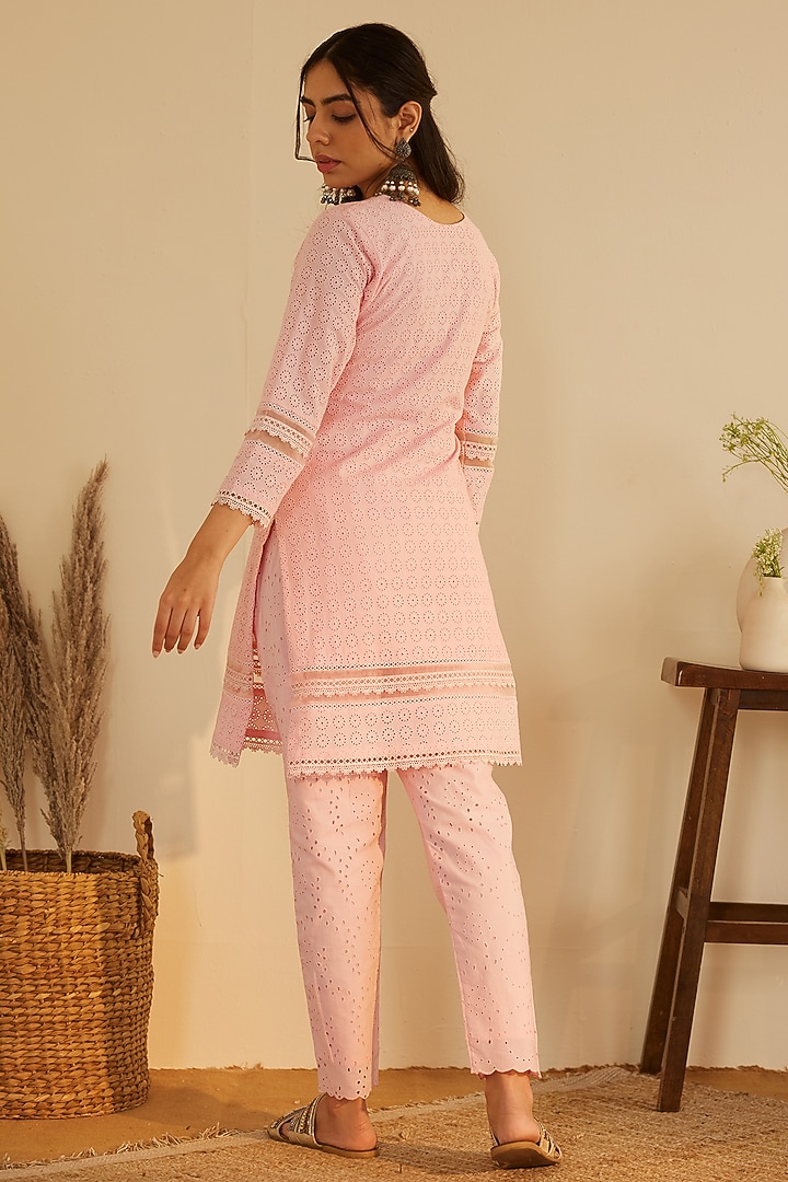 Pink Pure Cotton Kurta Set by Shrutkirti at Pernia's Pop Up Shop