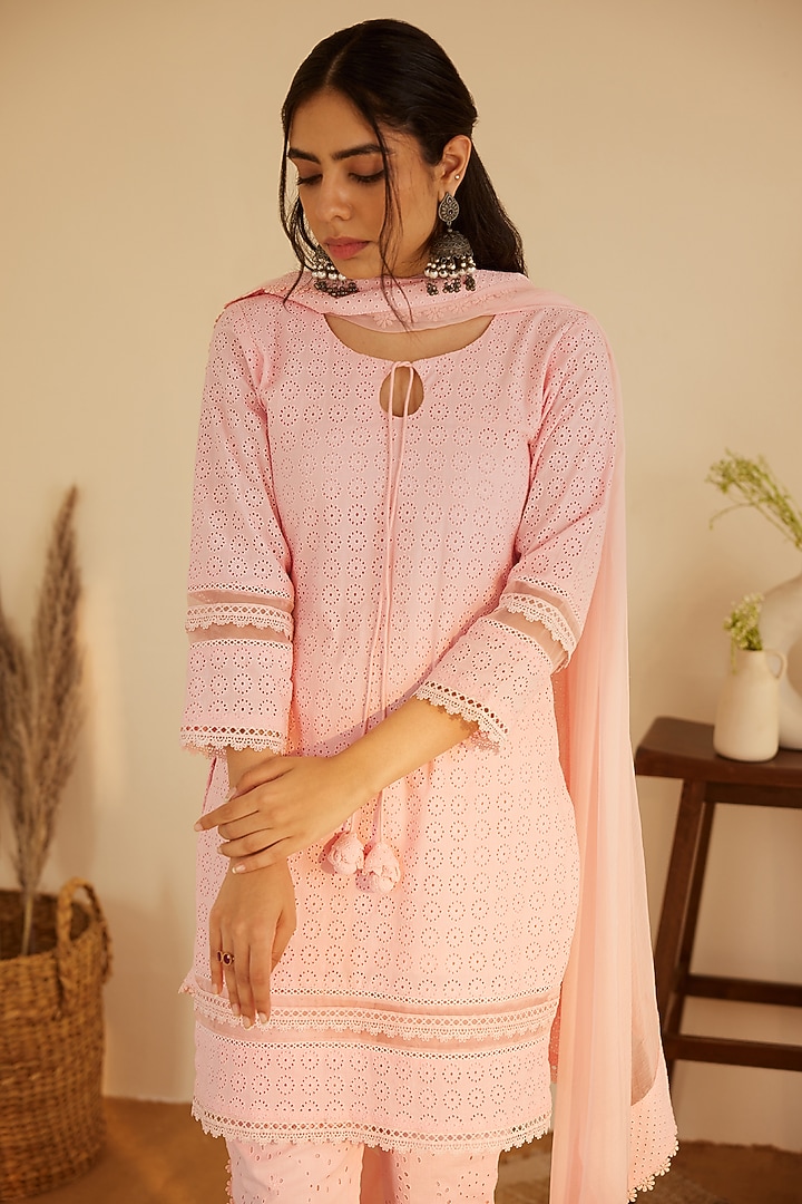 Pink Pure Cotton Kurta Set by Shrutkirti at Pernia's Pop Up Shop