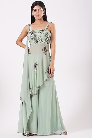 Pista Green Hand Embroidered Kurta Set by Shruti Goyal