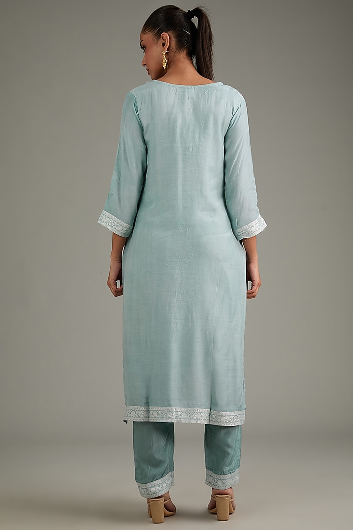 Blue Grey Silk Aari Hand Embroidered Kurta Set by Shruti Goyal at Pernia's Pop Up Shop