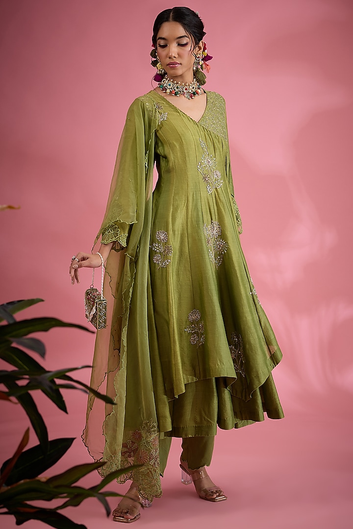 Green Chanderi Sequins & Floral Hand Embroidered Angrakha Kurta Set by Show Shaa at Pernia's Pop Up Shop