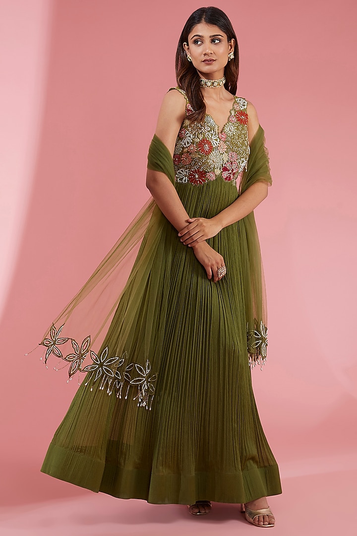 Green Chiffon Cutwork Embroidered Ruched Wedding Anarkali Set by Show Shaa at Pernia's Pop Up Shop