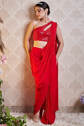 Red Georgette Pre-Draped Saree Set by SOHA BY HARLEEN AND SONA