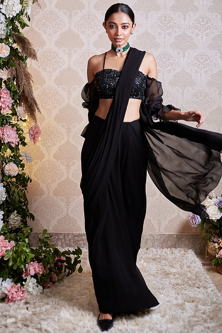 Black Georgette Pre-Draped Saree Set by SOHA BY HARLEEN AND SONA