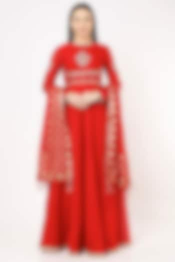 Red Aari Embroidered Anarkali Set by Sheela Suthar at Pernia's Pop Up Shop