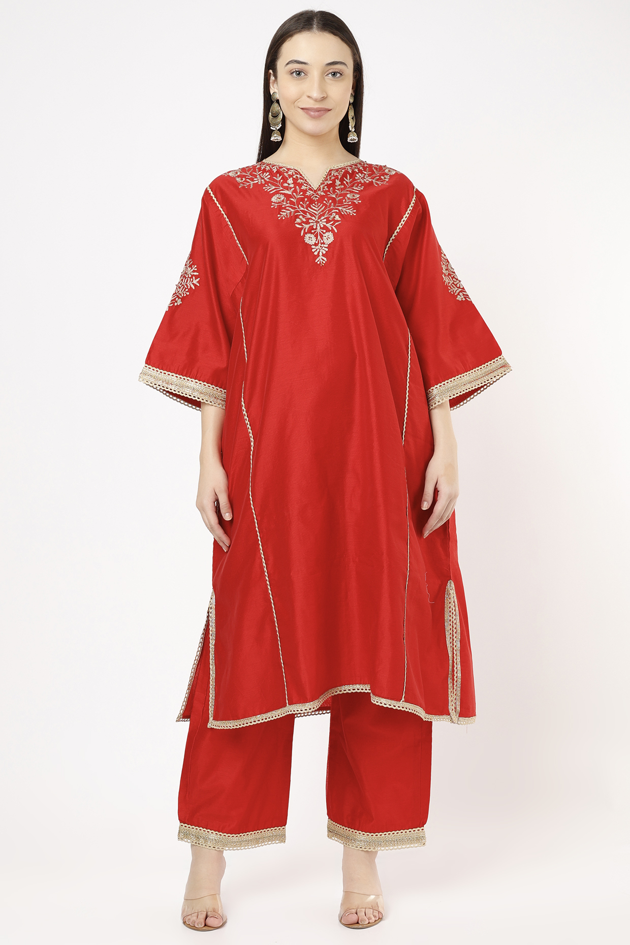 Red Aari Embroidered Kurta Set by Sheela Suthar at Pernia's Pop Up Shop
