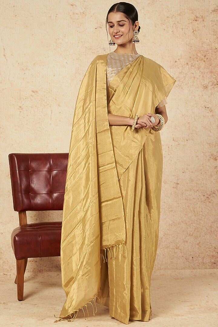 Gold Handloom Zari Party Wear Saree by Sheela Suthar at Pernia's Pop Up Shop