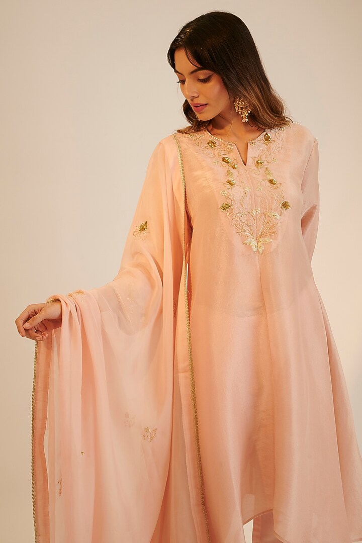 Peach Tissue Georgette Embroidered Kurta Set by Sheela Suthar at Pernia's Pop Up Shop
