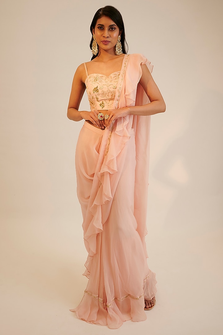 Peach Organza Embroidered Pre-Draped Wedding Saree Set by Sheela Suthar at Pernia's Pop Up Shop