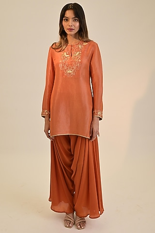 Rust Tissue Georgette Embroidered Short Kurta Set by Sheela Suthar