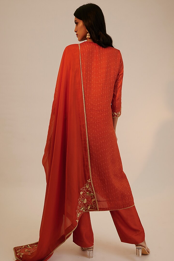 Rust Silk Embroidered Straight Kurta Set by Sheela Suthar at Pernia's Pop Up Shop