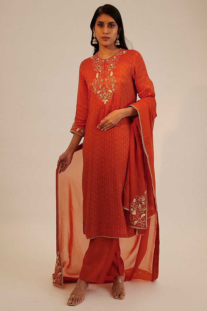 Rust Silk Embroidered Straight Kurta Set by Sheela Suthar at Pernia's Pop Up Shop