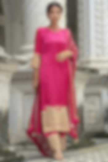 Pink Embroidered Kurta Set by Sheela Suthar Pret|Couture
