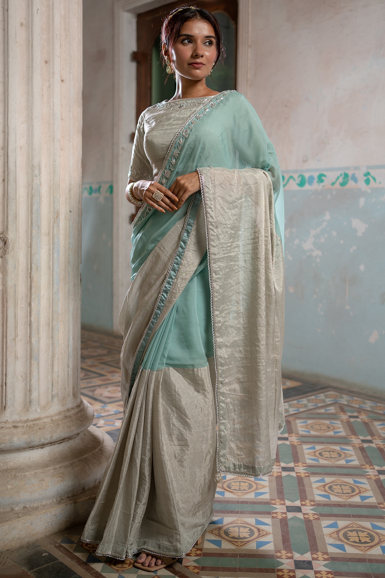 Green Tissue Silk Saree With Zari Border – RawaazFashion