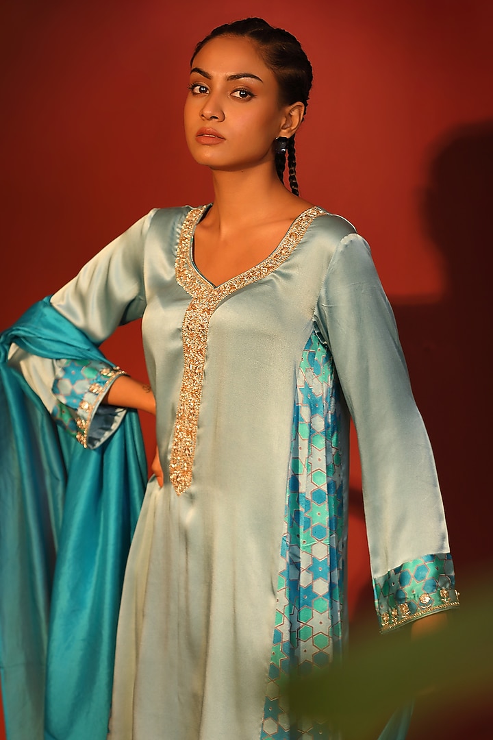 Blue Pure Satin Hand Block Printed & Embroidered Tunic Set by Shetab Kazmi at Pernia's Pop Up Shop