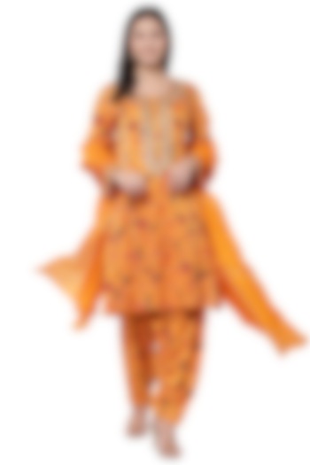 Orange Hand Embroidered Kurta Set by Shetab Kazmi