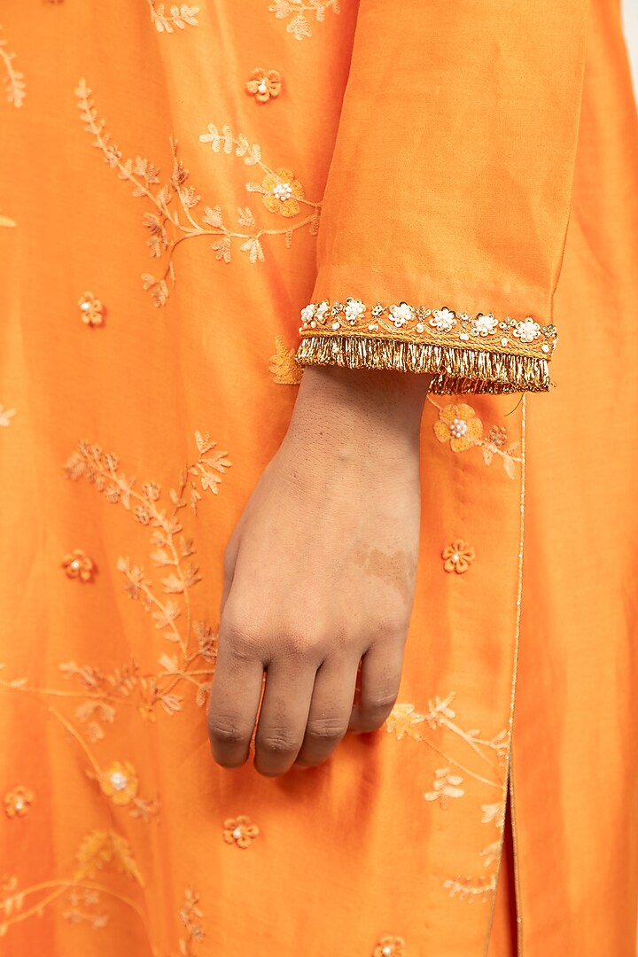 Orange Pure Chanderi Machine & Hand Embroidered Kurta Set by Shetab Kazmi at Pernia's Pop Up Shop