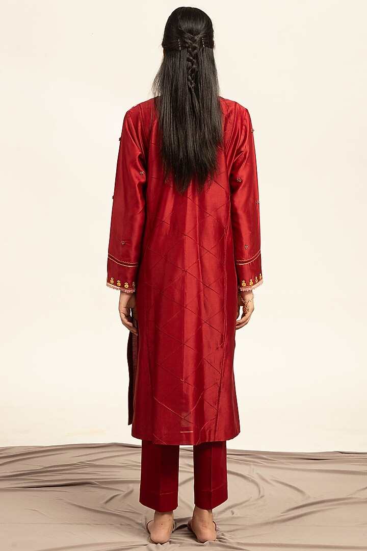 Carmine Pure Chanderi Hand Embroidered Kalidar Kurta Set by Shetab Kazmi at Pernia's Pop Up Shop