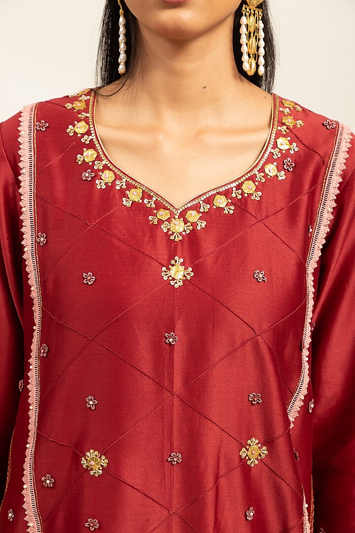 Carmine Pure Chanderi Hand Embroidered Kalidar Kurta Set by Shetab Kazmi at Pernia's Pop Up Shop