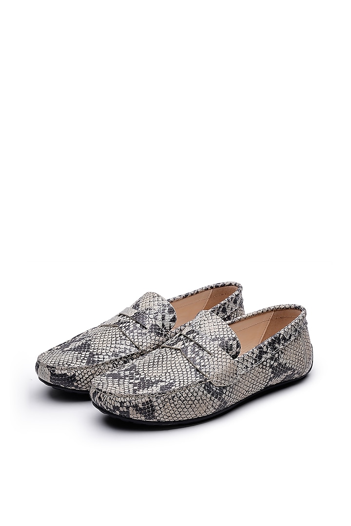 Black & Grey Leather Embossed Slip-On Loafers by SHUTIQ