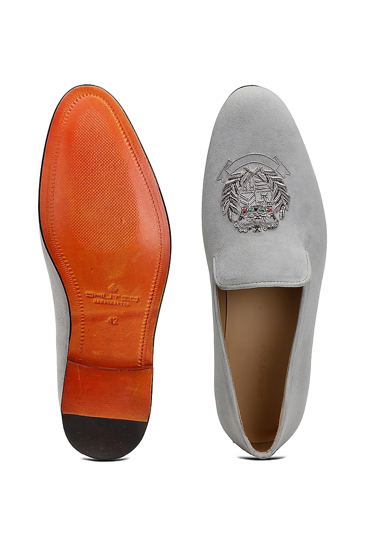 Grey Velvet Hand Embroidered Slip-On Shoes by SHUTIQ at Pernia's Pop Up Shop