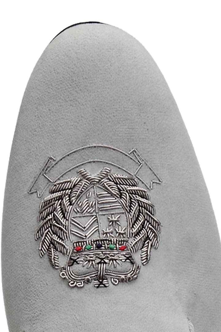 Grey Velvet Hand Embroidered Slip-On Shoes by SHUTIQ at Pernia's Pop Up Shop