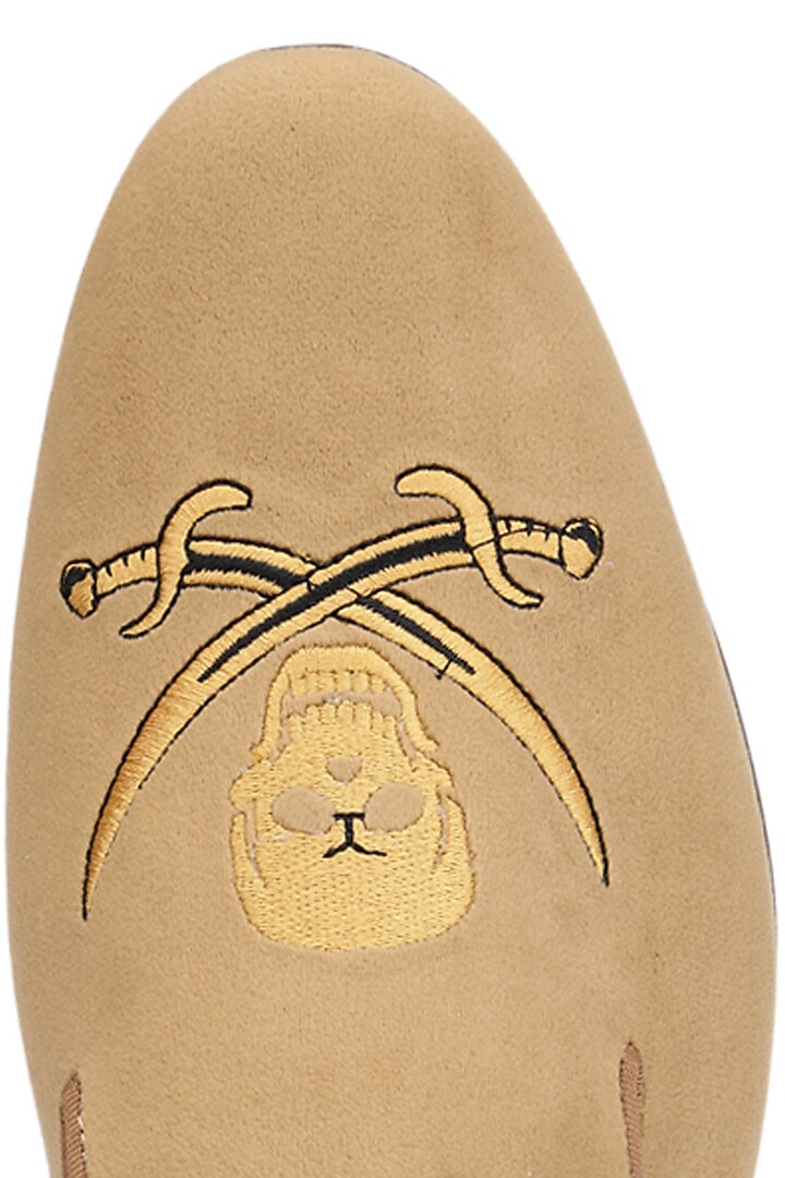 Beige Velvet Hand Embroidered Slip-On Shoes by SHUTIQ at Pernia's Pop Up Shop