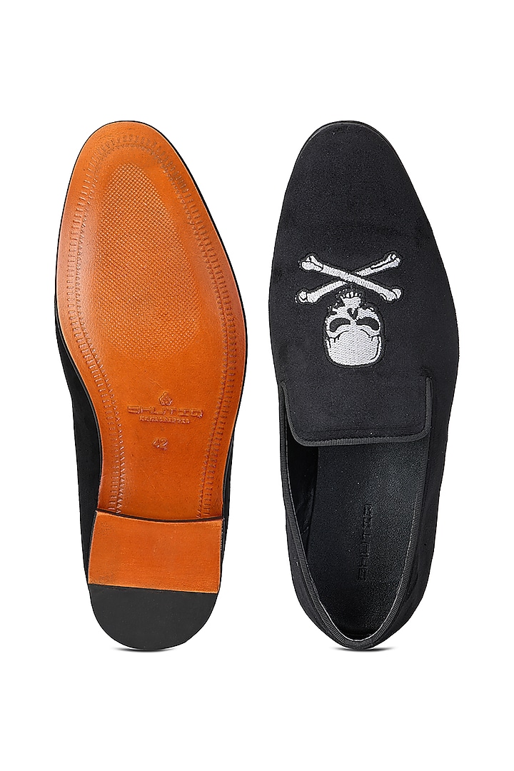 Black Velvet Hand Embroidered Slip-On Shoes by SHUTIQ at Pernia's Pop Up Shop