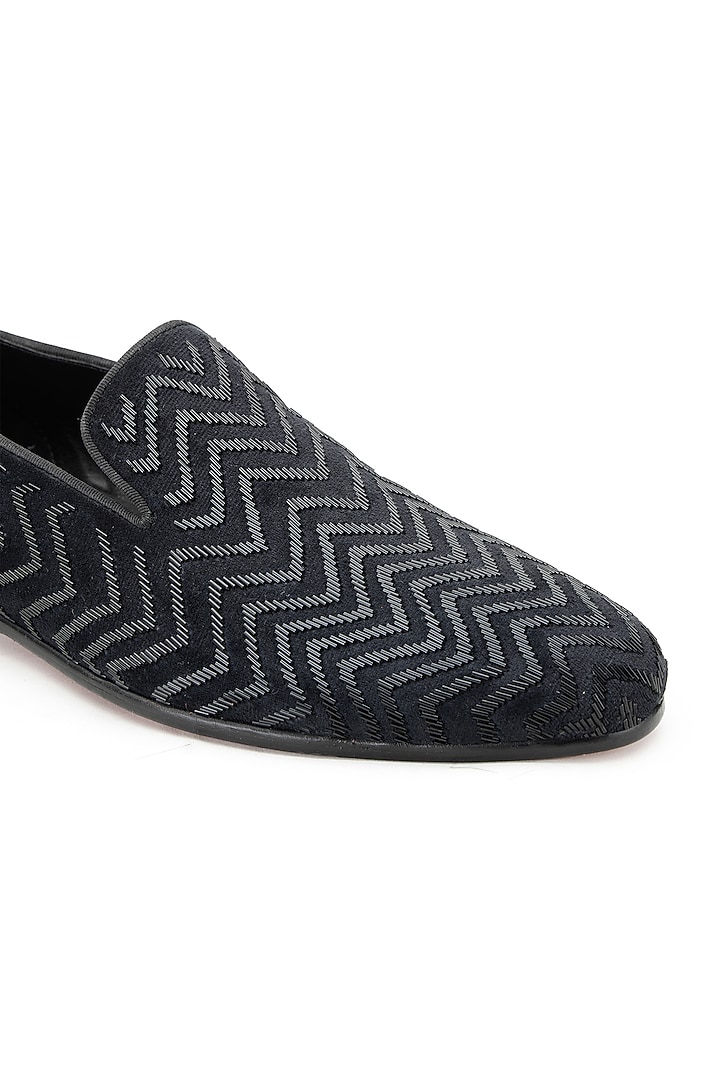 Black Velvet Hand Embroidered Slip-On Shoes by SHUTIQ at Pernia's Pop Up Shop
