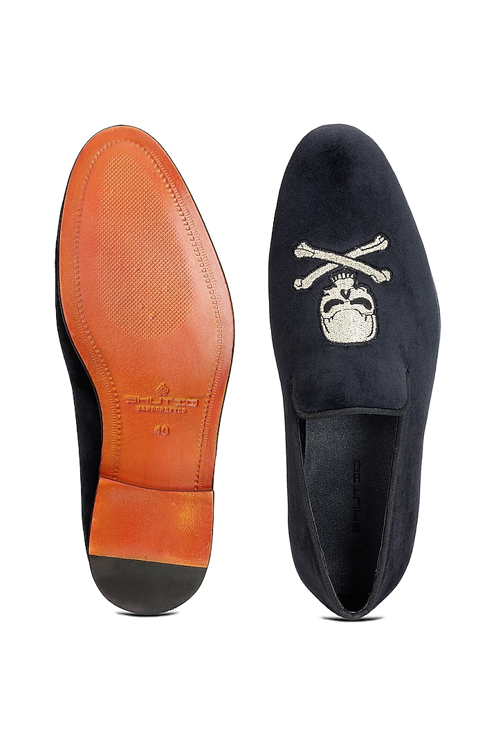 Black Velvet Hand Embroidered Slip On Shoes by SHUTIQ at Pernia's Pop Up Shop