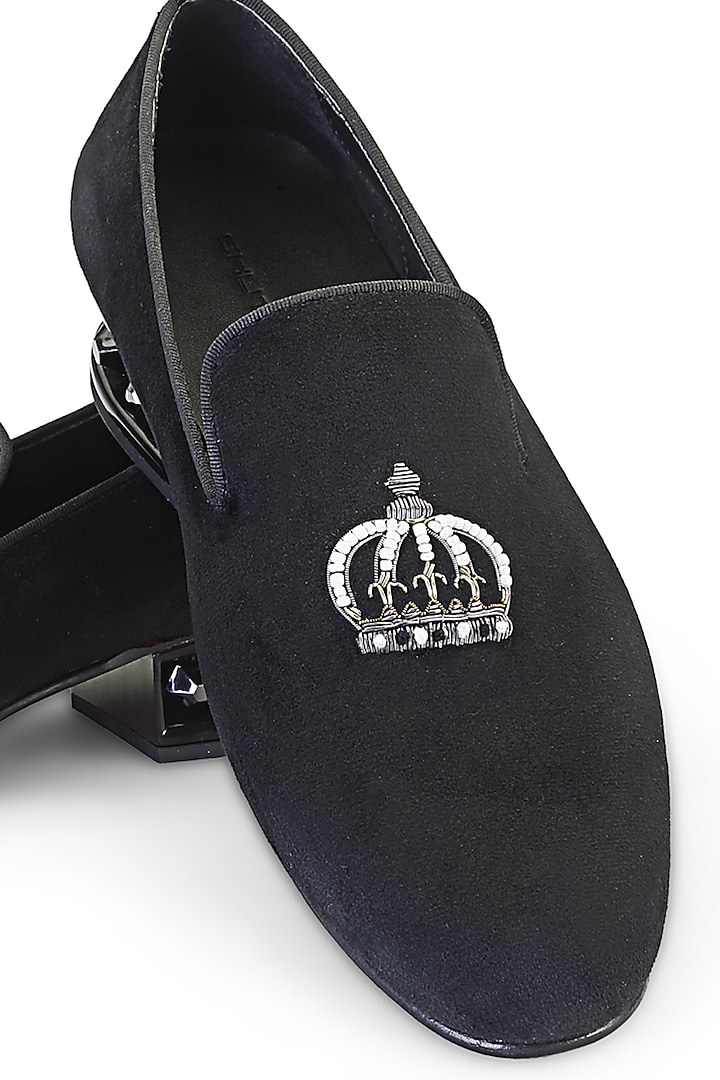 Black Velvet Hand Embroidered Slip-On Shoes by SHUTIQ at Pernia's Pop Up Shop