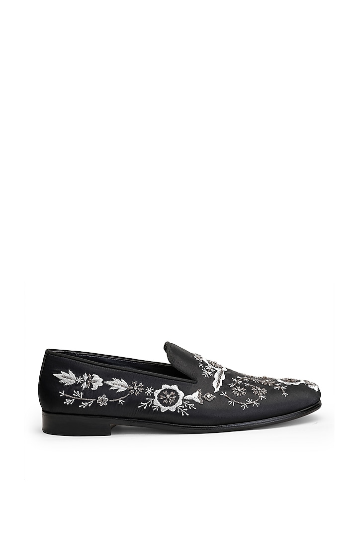 Black & Silver Silk Hand Embroidered Slip-On Shoes by SHUTIQ at Pernia's Pop Up Shop
